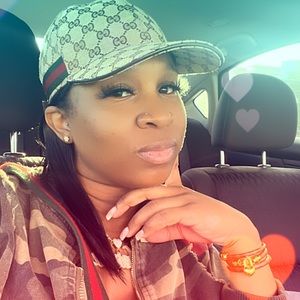 Meet your Posher, Keisha